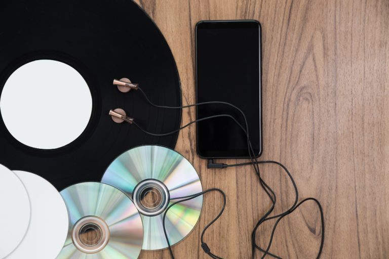 Home Decor Ideas with CD