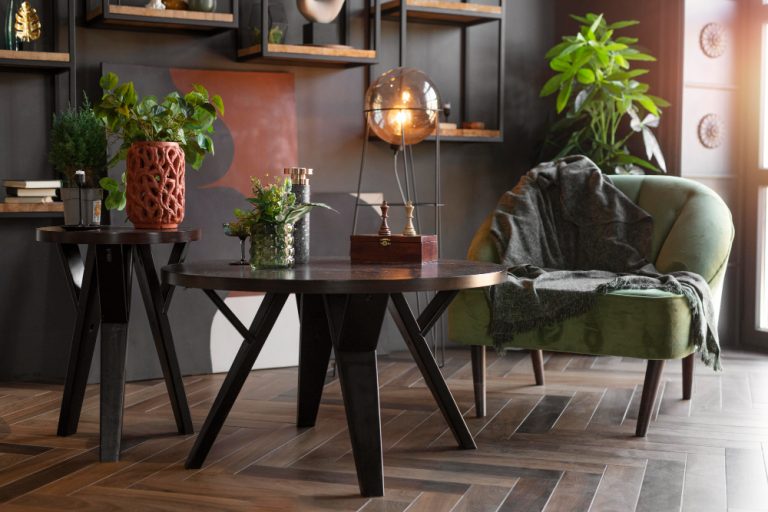 home decor ideas with dark wood furniture