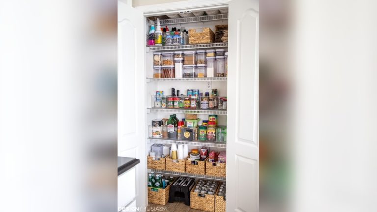 How to Organize a Pantry Closet