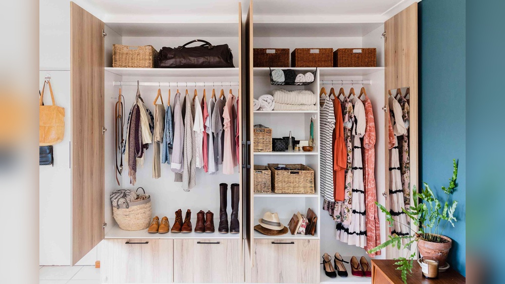 How to Organize Wardrobe Closet